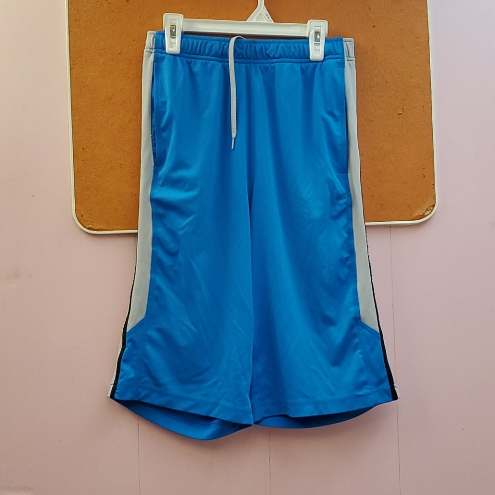 Nike Dri-Fit Youth XL shorts